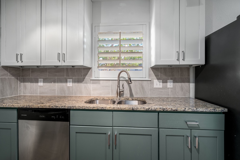 6211 Manor Road, Unit 107 Austin, TX 78723 - Photo 8 of 22