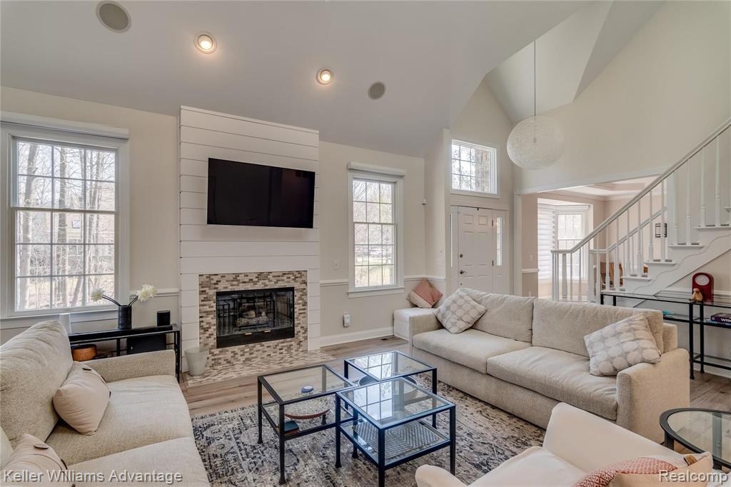 49698 Timber Trail Novi, MI 48374 - Photo 11 of 44