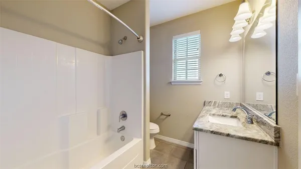$2,400 | 2139 Big River Street, College Station, TX 77840