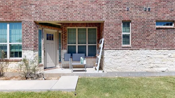$2,400 | 2139 Big River Street, College Station, TX 77840