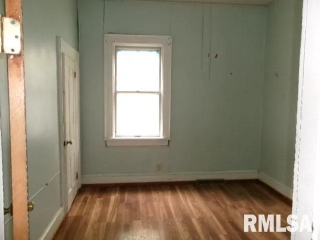 $42,900 | 1404 Northeast Glendale Avenue, Peoria, IL 61603