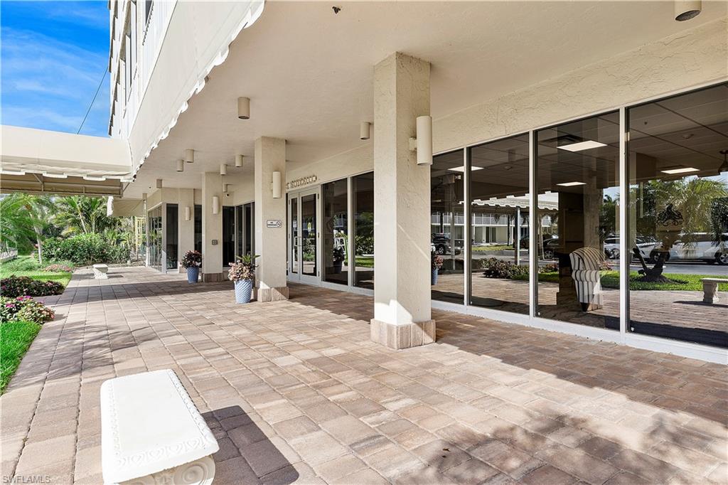 5 Bluebill Avenue, Unit 209 Naples, FL 34108 - Photo 19 of 32 a view of interior of the house
