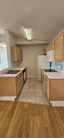 $1,375 | 2273 Huntingdon Drive, Unit J, Myrtle Beach, SC 29575