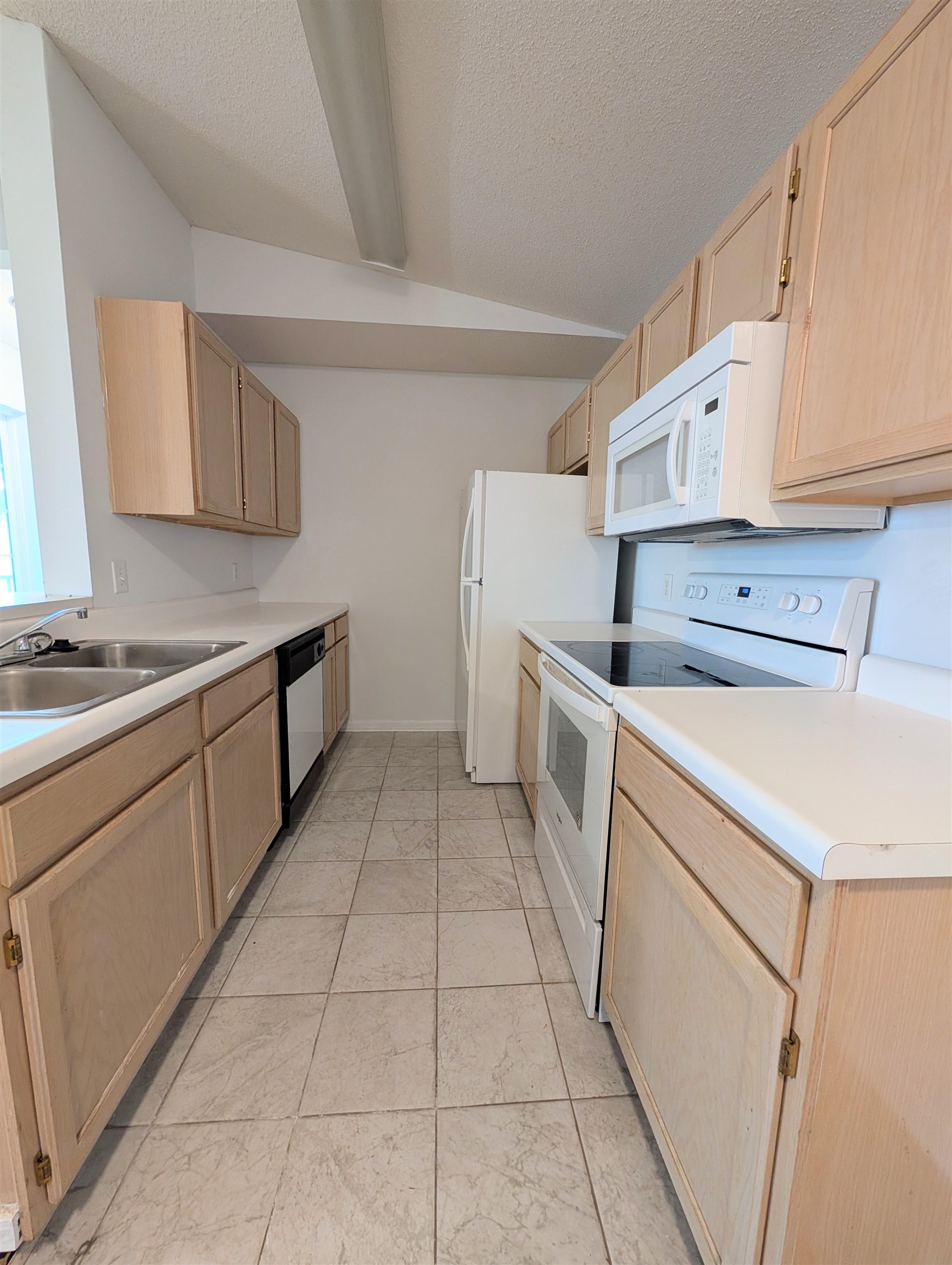 2273 Huntingdon Drive, Unit J Myrtle Beach, SC 29575 - Photo 8 of 25