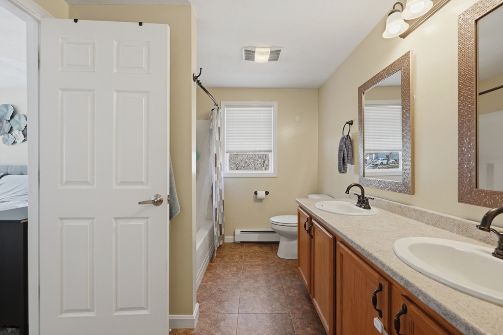 16 Merchant Street Worcester, MA 01603 - Photo 30 of 38