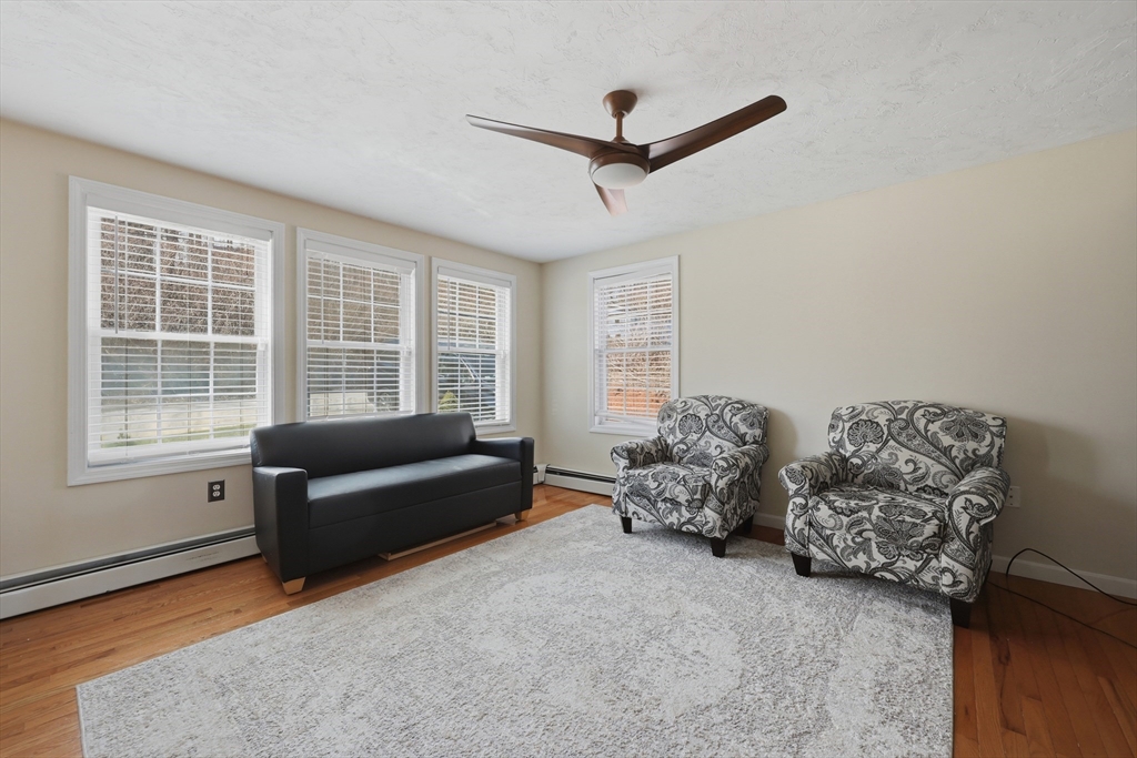 16 Merchant Street Worcester, MA 01603 - Photo 4 of 38