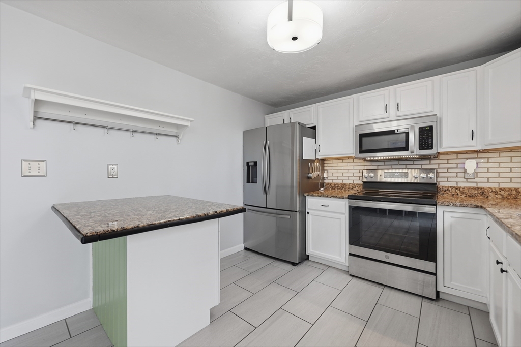 16 Merchant Street Worcester, MA 01603 - Photo 8 of 38