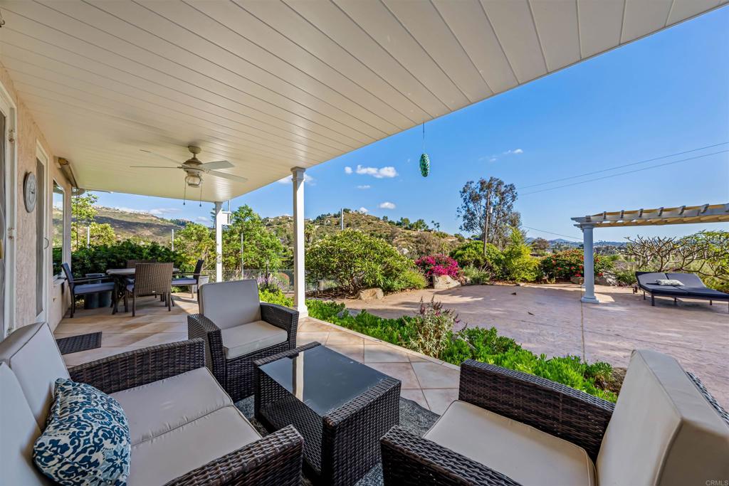 1829 Carob Tree Lane El Cajon, CA 92021 - Photo 23 of 35