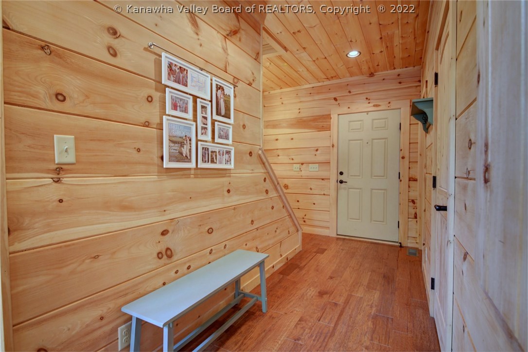 1217 Dudley Road Charleston, WV 25314 - Photo 3 of 30 Gallery Image 3