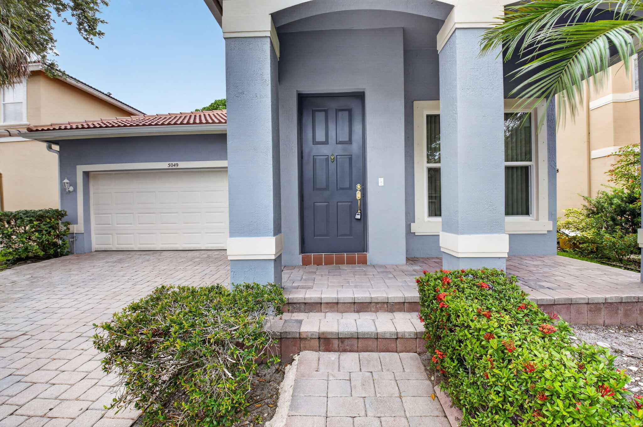 5049 Sancerre Circle Lake Worth, FL 33463 - Photo 5 of 48 4-web-or-mls-DSC_1414