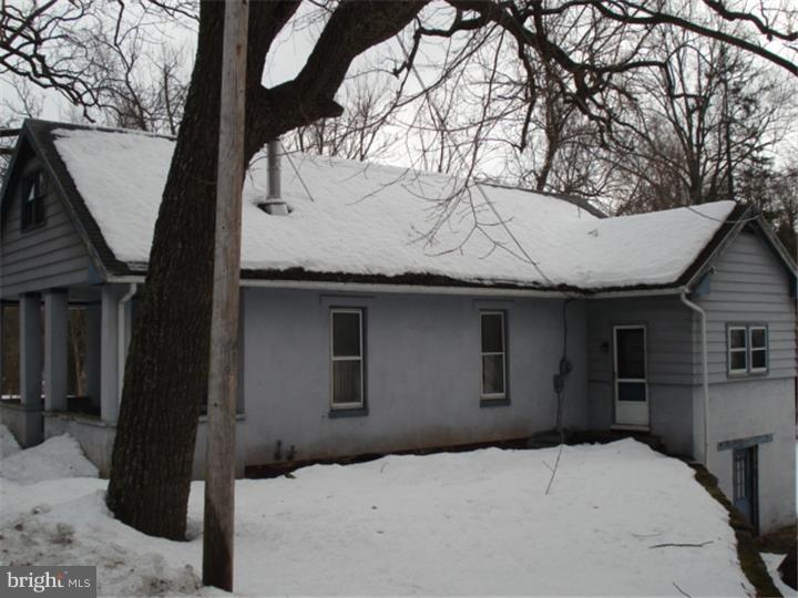 1233 Golf Course Road Birdsboro, PA 19508 - Photo 4 of 11 Gallery Image 4