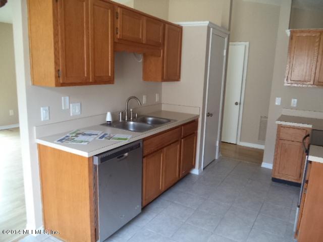 7643 Collins Ridge Boulevard Jacksonville, FL 32244 - Photo 7 of 14 7