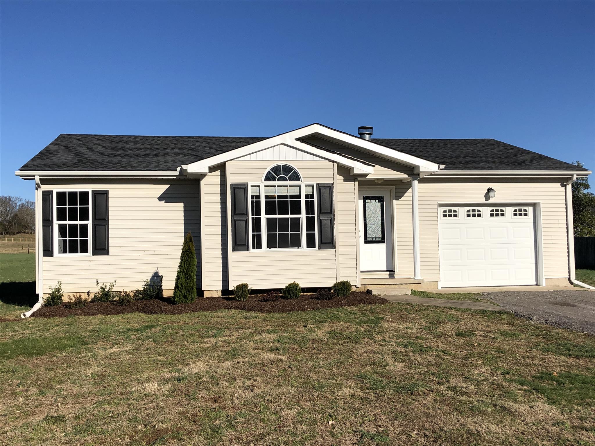 500 Middle Fork Road Hartsville, TN 37074 - Photo 1 of 14 Gallery Image 1