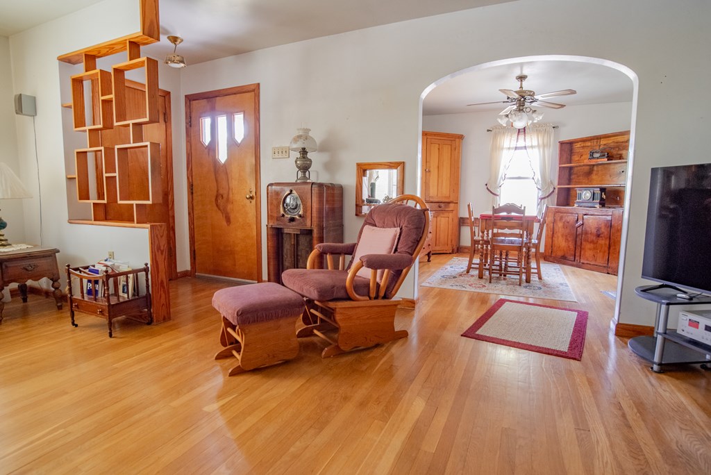 469 Terwilliger Road Parker, PA 16049 - Photo 20 of 47 a living room with furniture or couch and a flat screen tv
