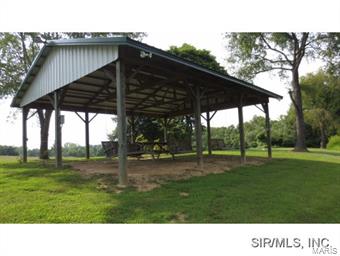 9400 Gunsmoke Road Sparta, IL 62286 - Photo 3 of 24