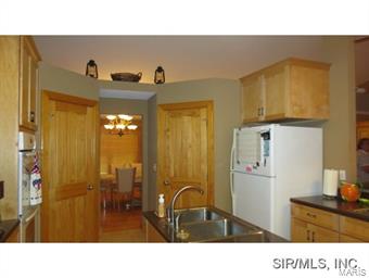 9400 Gunsmoke Road Sparta, IL 62286 - Photo 10 of 24
