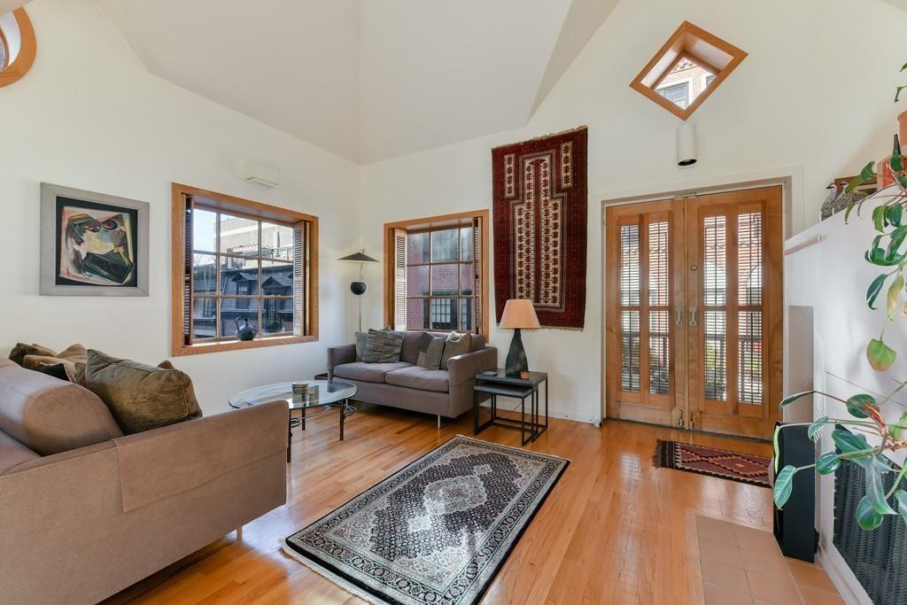 2 Beaver Street Boston, MA 02108 - Photo 5 of 14