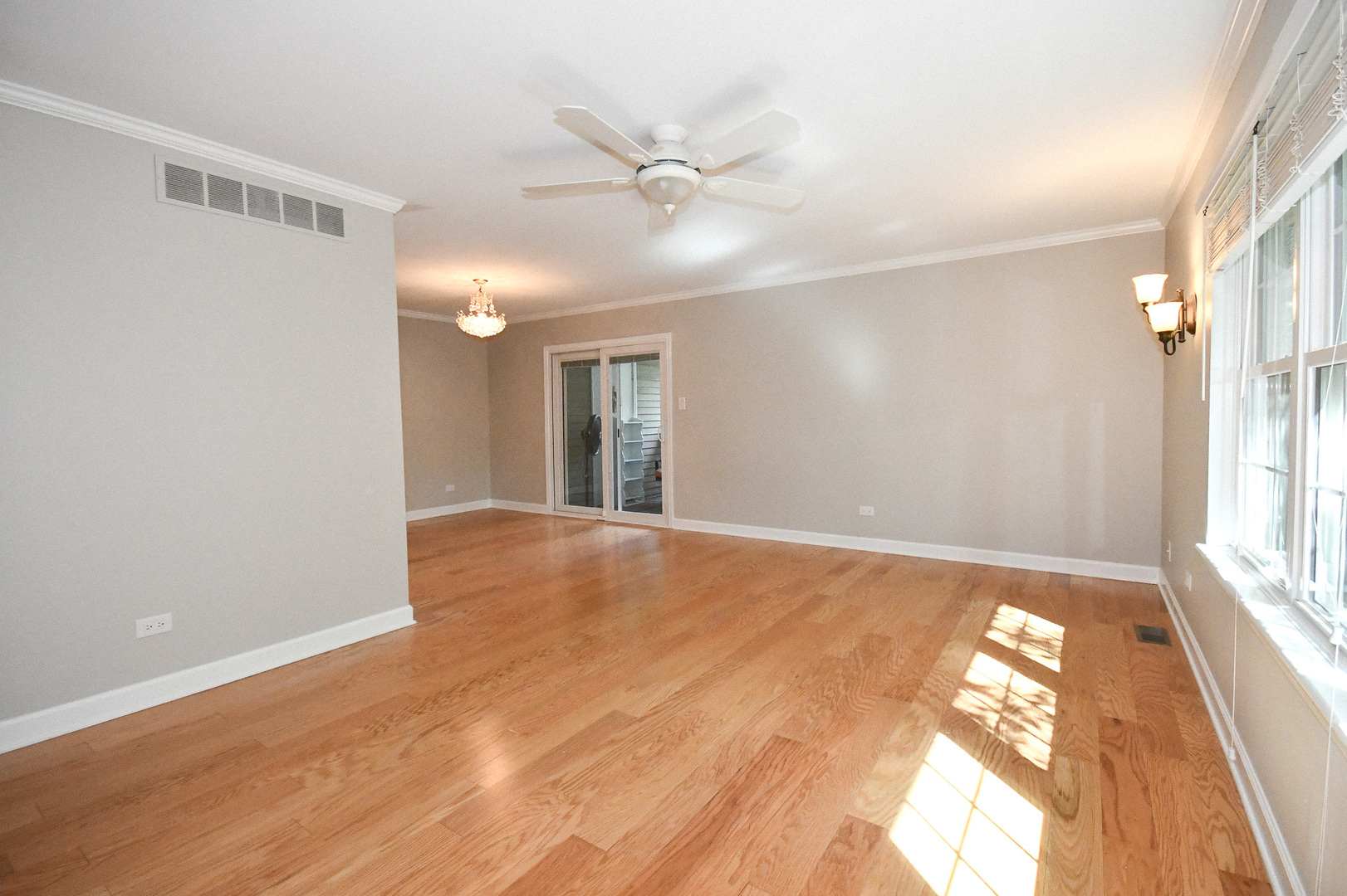 960 Elderberry Circle, Unit 108 Naperville, IL 60563 - Photo 9 of 32 a view of an empty room and window