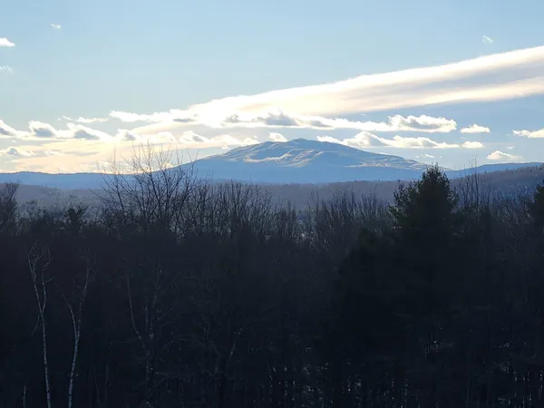 $285,000 | 52 Duncan Road, Hancock, NH 03449