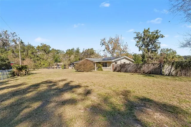$250,000 | 6107 Southeast Arthur Road, Belleview, FL 34420