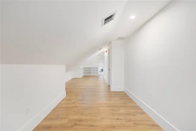 $2,875 | 54 Sutton Street, Unit 5, Providence, RI 02903