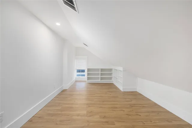 $2,875 | 54 Sutton Street, Unit 5, Providence, RI 02903