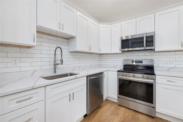 $2,875 | 54 Sutton Street, Unit 5, Providence, RI 02903