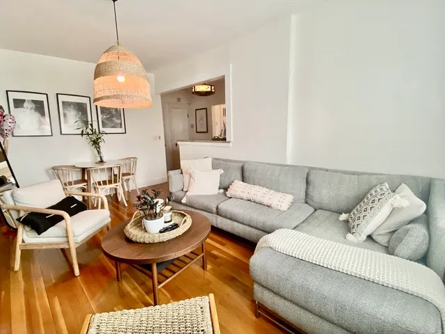 $1,800 | 22 Atlantic Street, Unit 9, Lynn, MA 01902