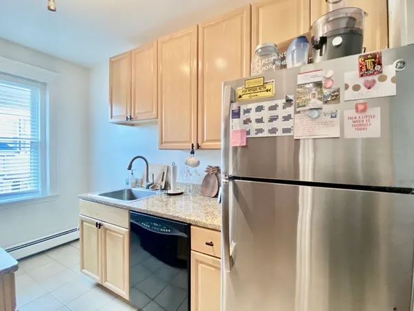 $1,800 | 22 Atlantic Street, Unit 9, Lynn, MA 01902