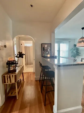 $1,800 | 22 Atlantic Street, Unit 9, Lynn, MA 01902