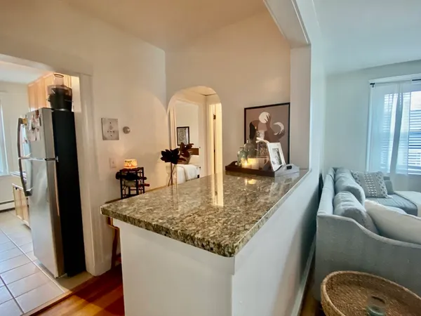 $1,800 | 22 Atlantic Street, Unit 9, Lynn, MA 01902