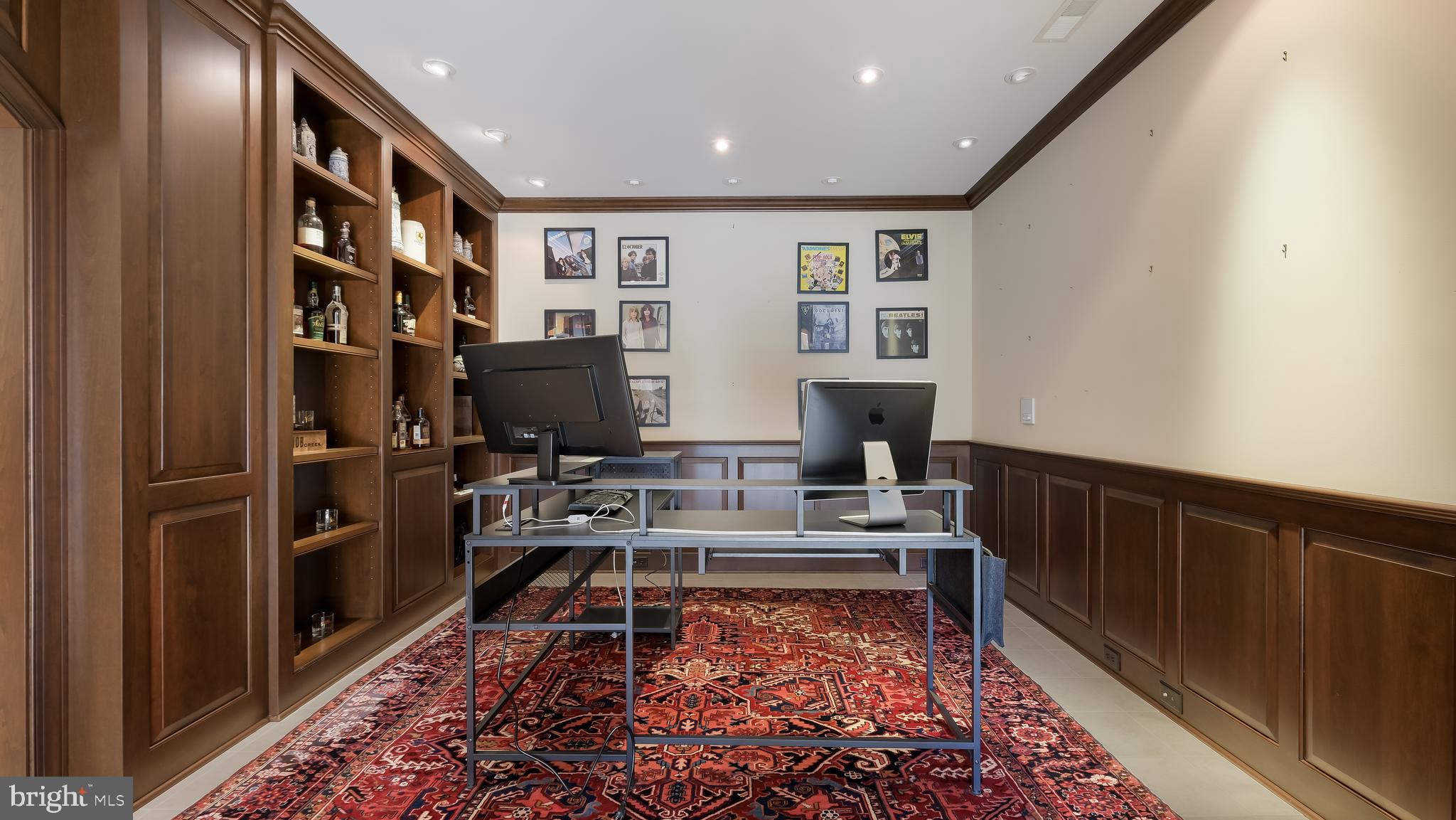 12 Garden Path Doylestown, PA 18901 - Photo 50 of 58 a living room with furniture and a rug