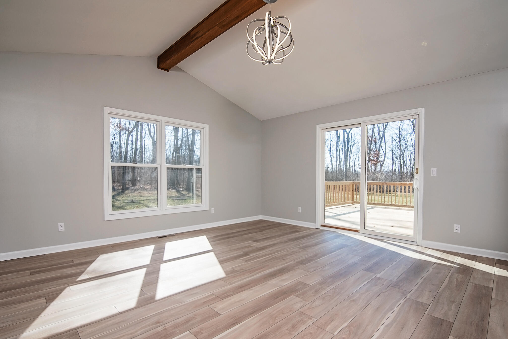 143 Estle Road Springfield, OH 45502 - Photo 11 of 32