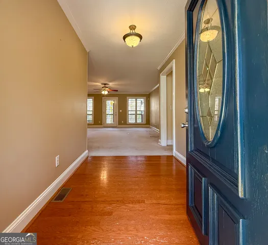 a view of an entryway