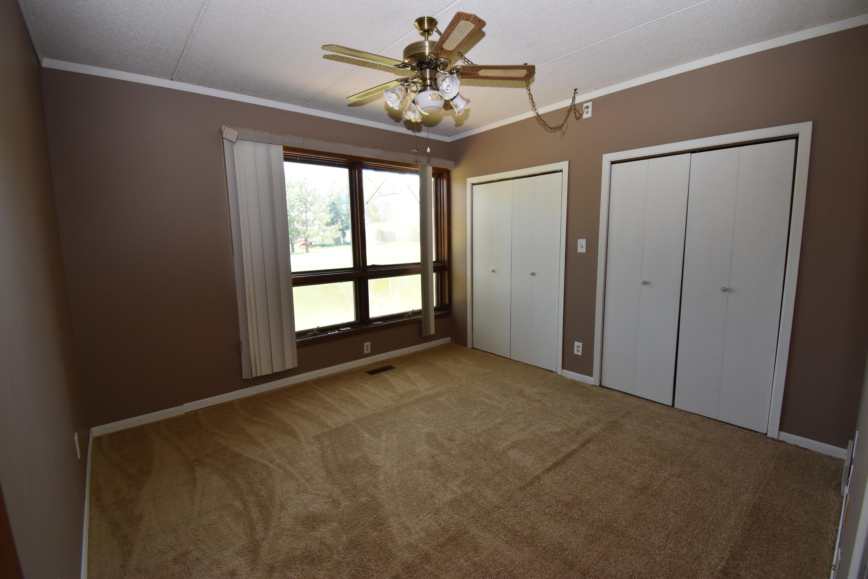 853 West Keil Road New Holstein, WI 53061 - Photo 14 of 26 bedrm 2