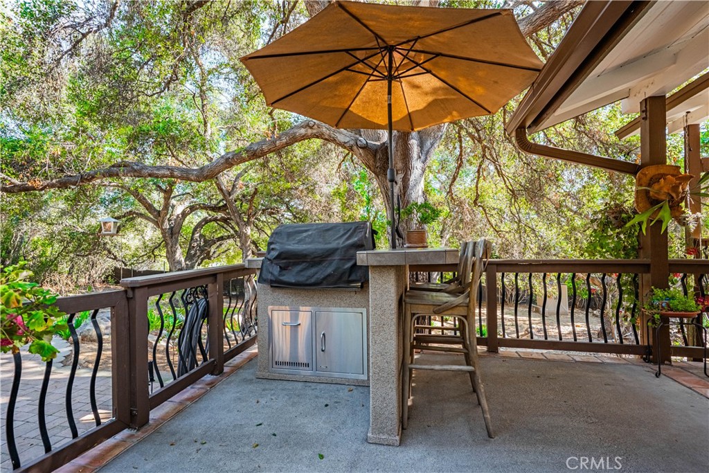 2490 Heyneman Hollow Fallbrook, CA 92028 - Photo 14 of 74