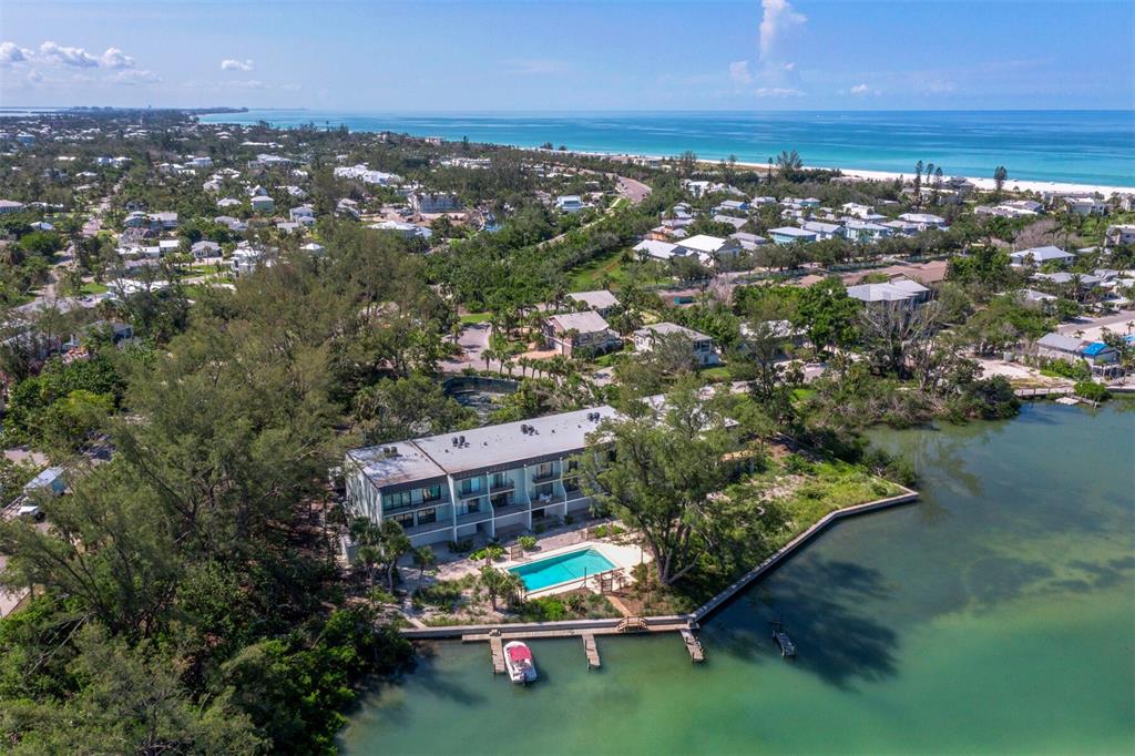 490 North Shore Road, Unit 6 Longboat Key, FL 34228 - Photo 37 of 67