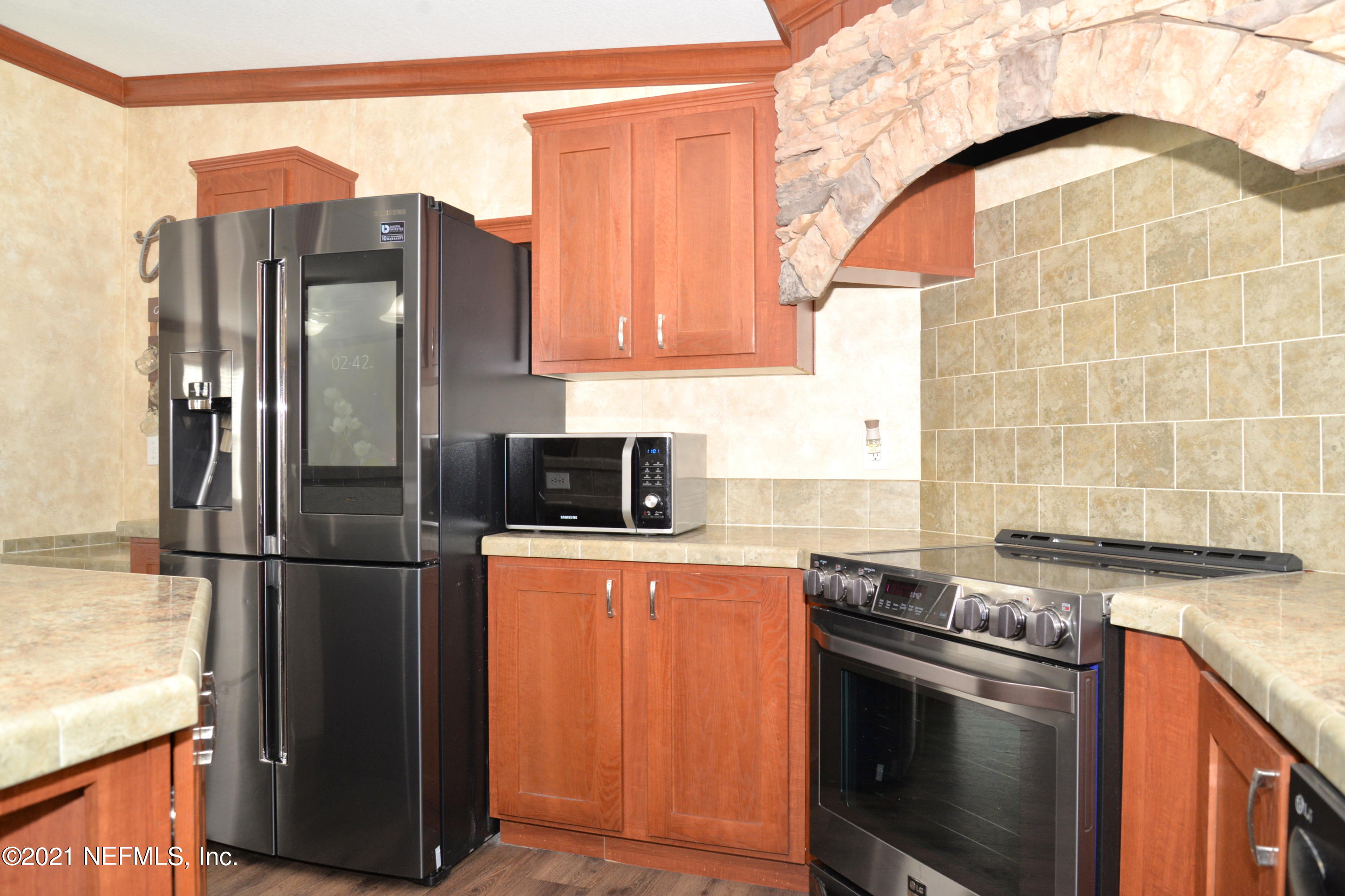 11425 Wingate Road North Jacksonville, FL 32218 - Photo 3 of 37 KITCHEN
