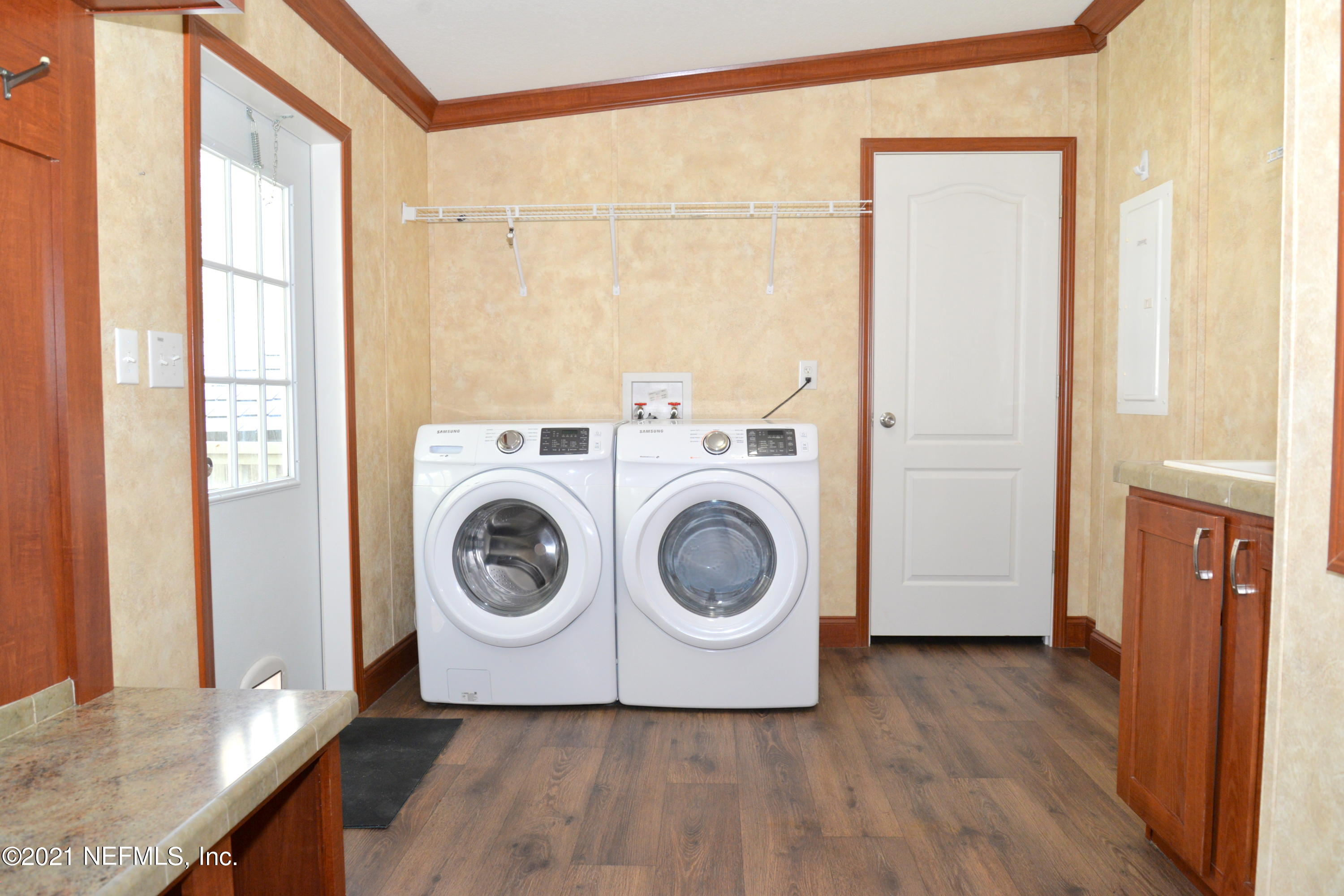 11425 Wingate Road North Jacksonville, FL 32218 - Photo 35 of 37 LAUNDRY