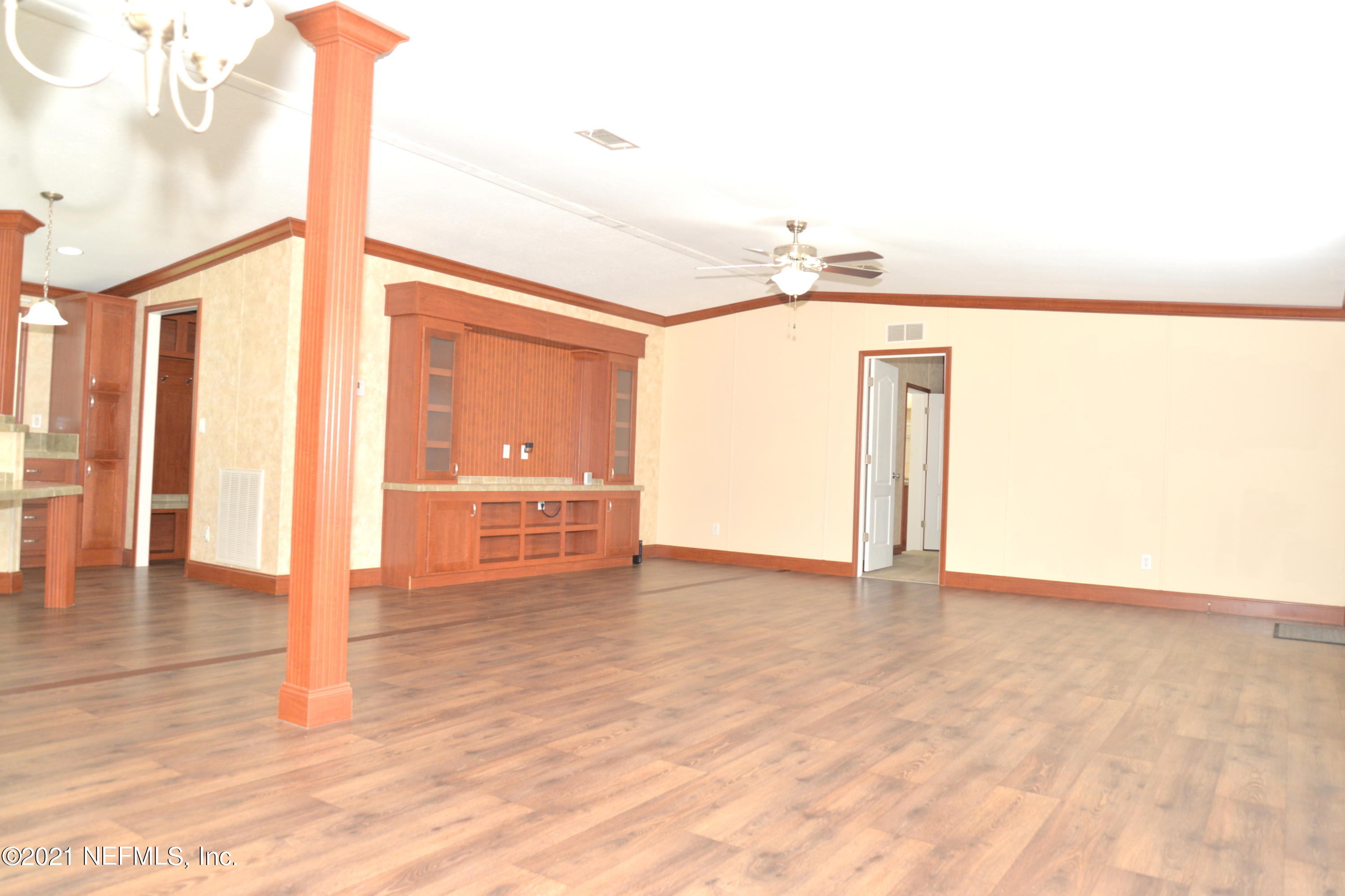 11425 Wingate Road North Jacksonville, FL 32218 - Photo 7 of 37 DINING TO LIVING