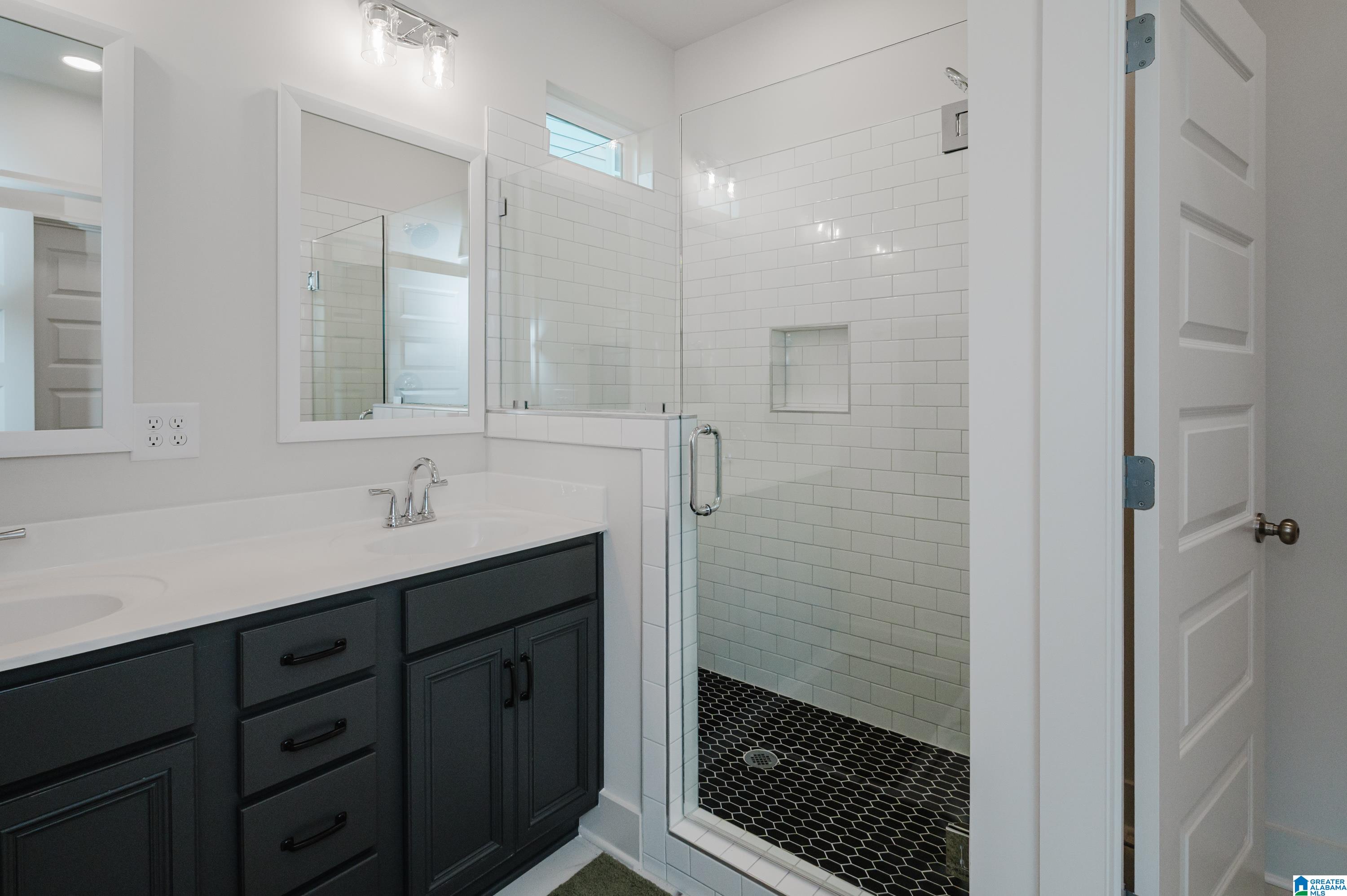 381 Huntley Rdg Bend Pelham, AL 35124 - Photo 33 of 48