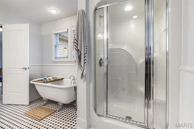 $785,000 | 719 Yale Avenue, Webster Groves, MO 63119