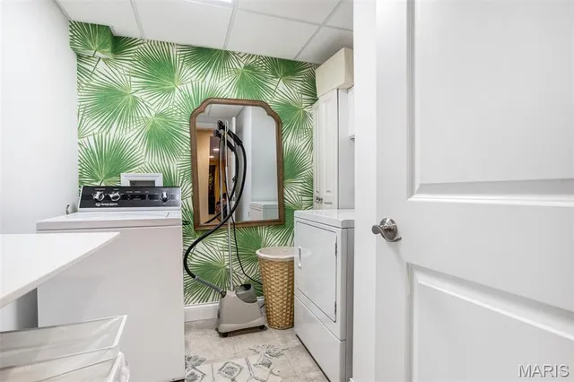 $785,000 | 719 Yale Avenue, Webster Groves, MO 63119