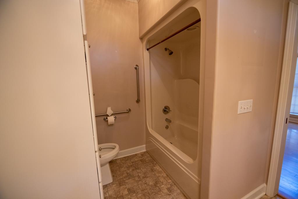 431 Trawick Road Dothan, AL 36305 - Photo 31 of 77