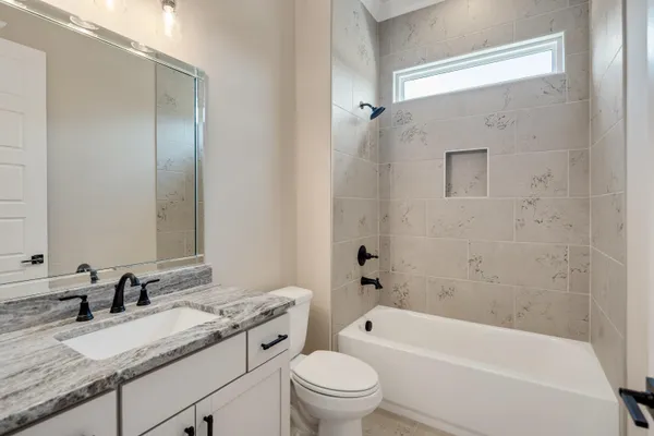 $3,300 | 5056 Jon Oak Drive, Arlington, TN 38002