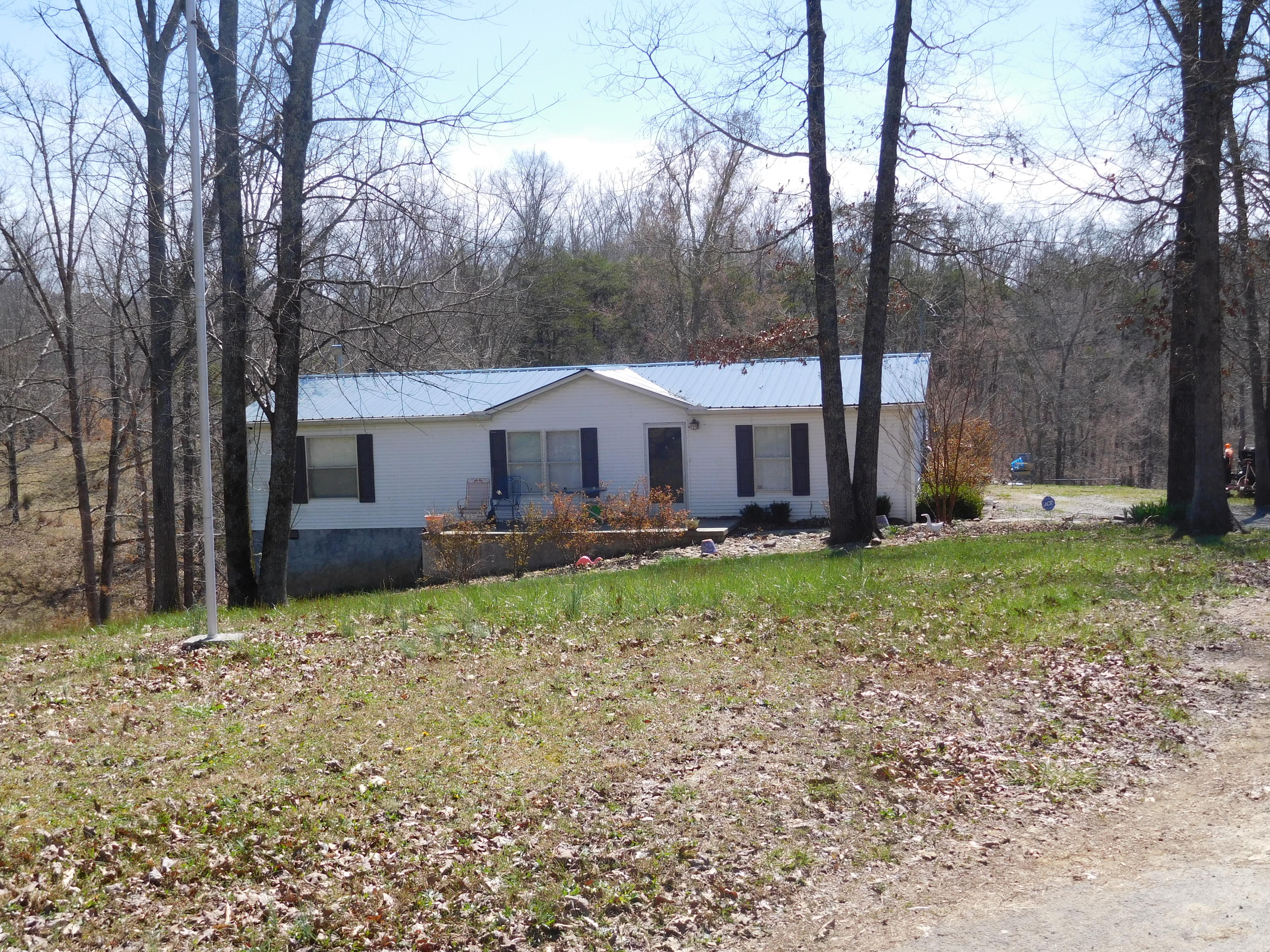 1520 Smith School Road Kodak, TN 37764 - Photo 1 of 8 DSCN1894