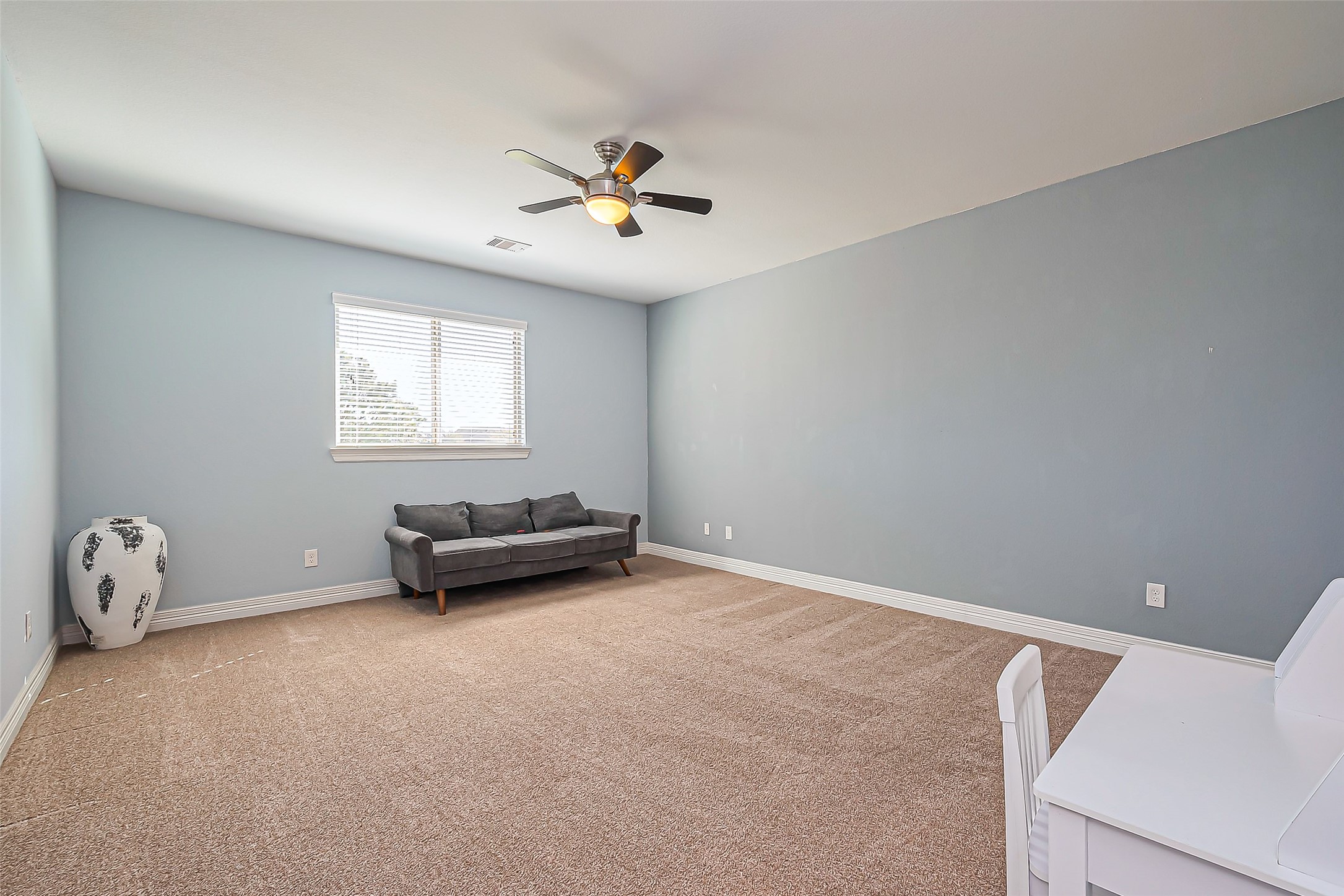 10018 Durango Path Lane Cypress, TX 77433 - Photo 23 of 50 Large secondary bedroom #1