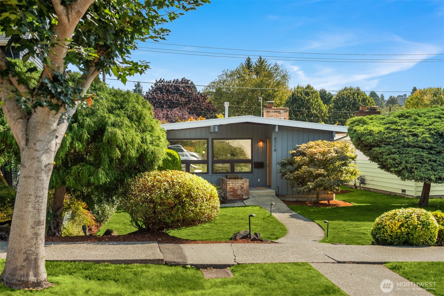 4714 50th Avenue Southwest Seattle, WA 98116 - Photo 34 of 34 a view of yard with green space