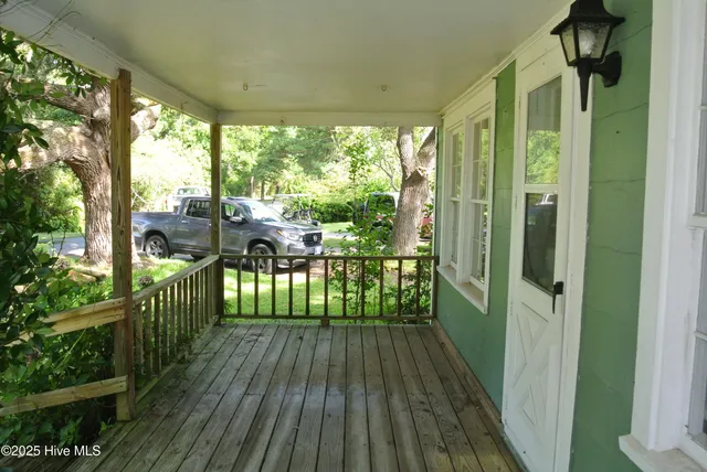 $724,000 | 107 Lennoxville Point Road, Beaufort, NC 28516