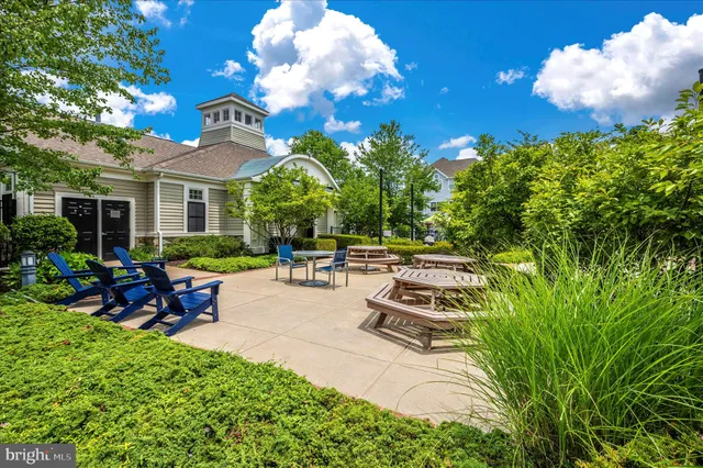 $495,000 | 21106 Camomile Court, Unit UN 106, Germantown, MD 20876